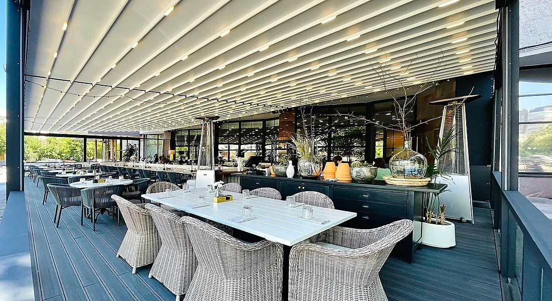 Маркизы пергольные